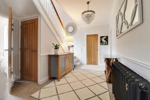 6 bedroom detached house for sale, Stockbridge Road, Elloughton