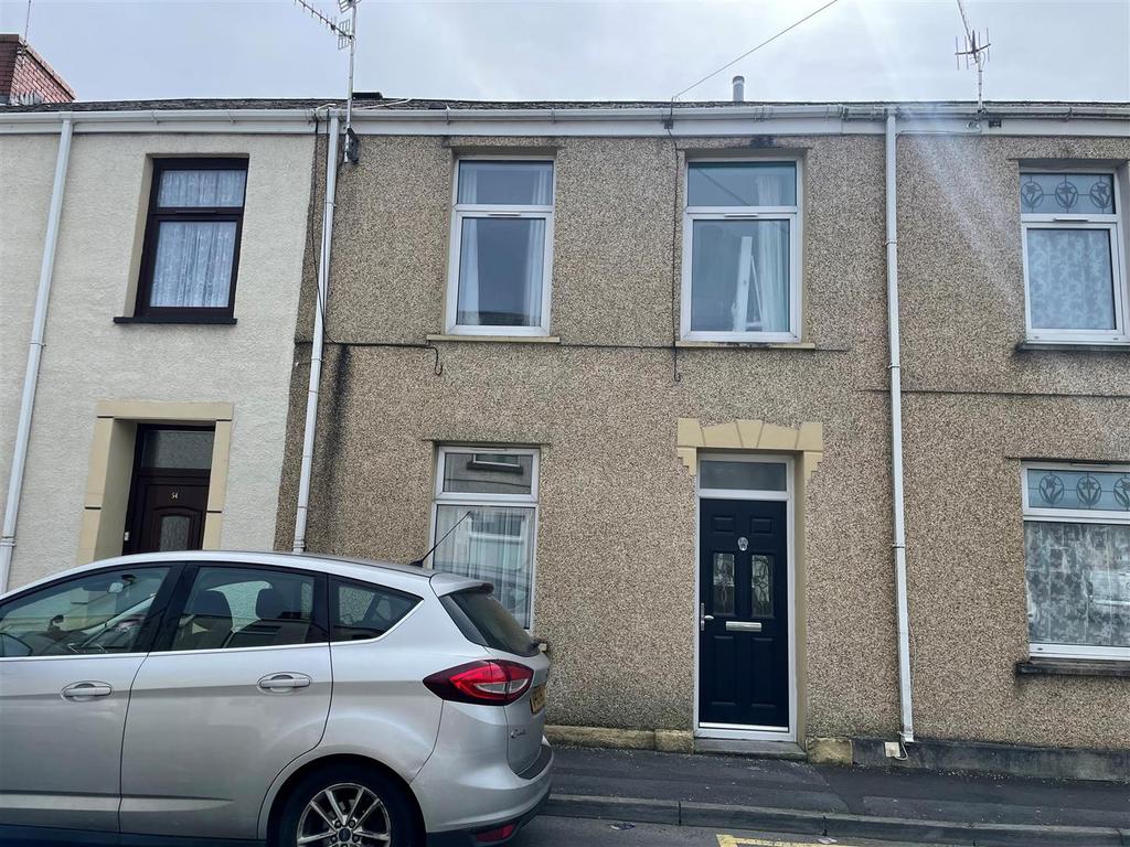 Swansea Road, Llanelli 3 bed terraced house £125,000