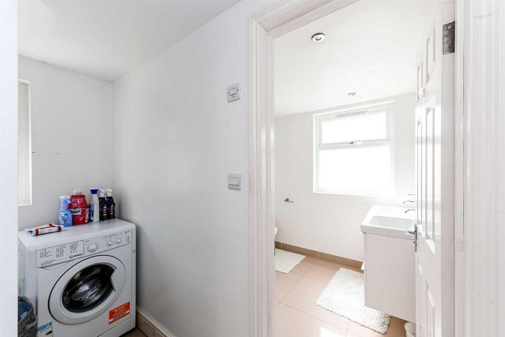 12 Tavistock Avenue-9.JPG
