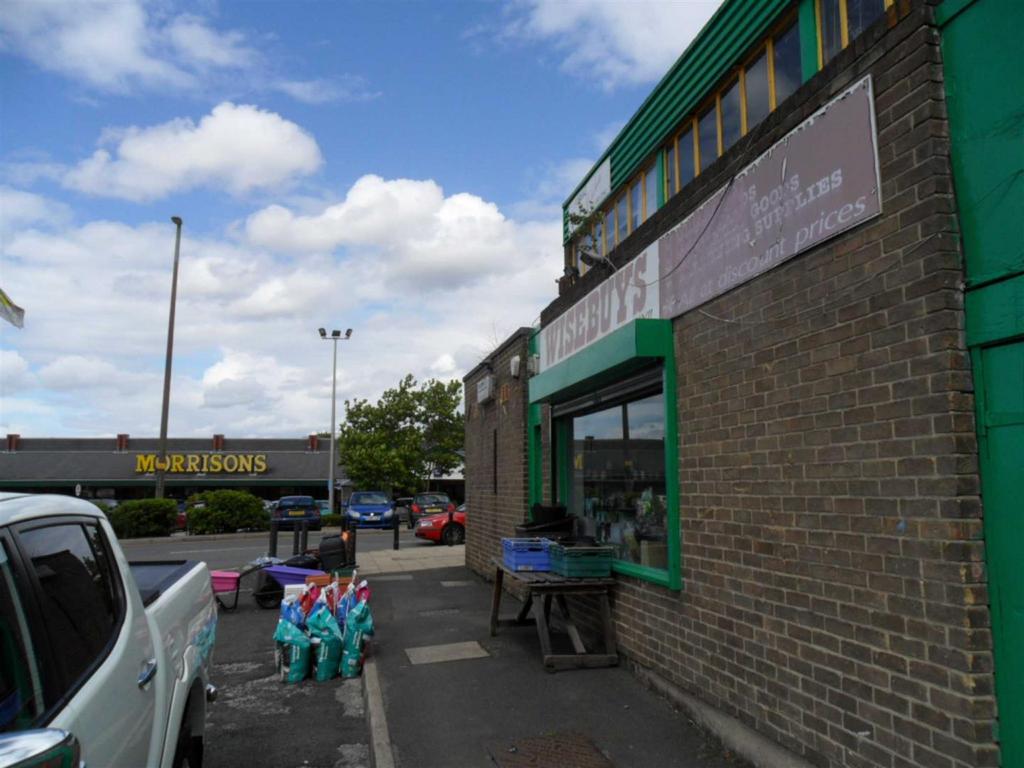 Market Place, Staveley, Chesterfield Property for sale £75,000