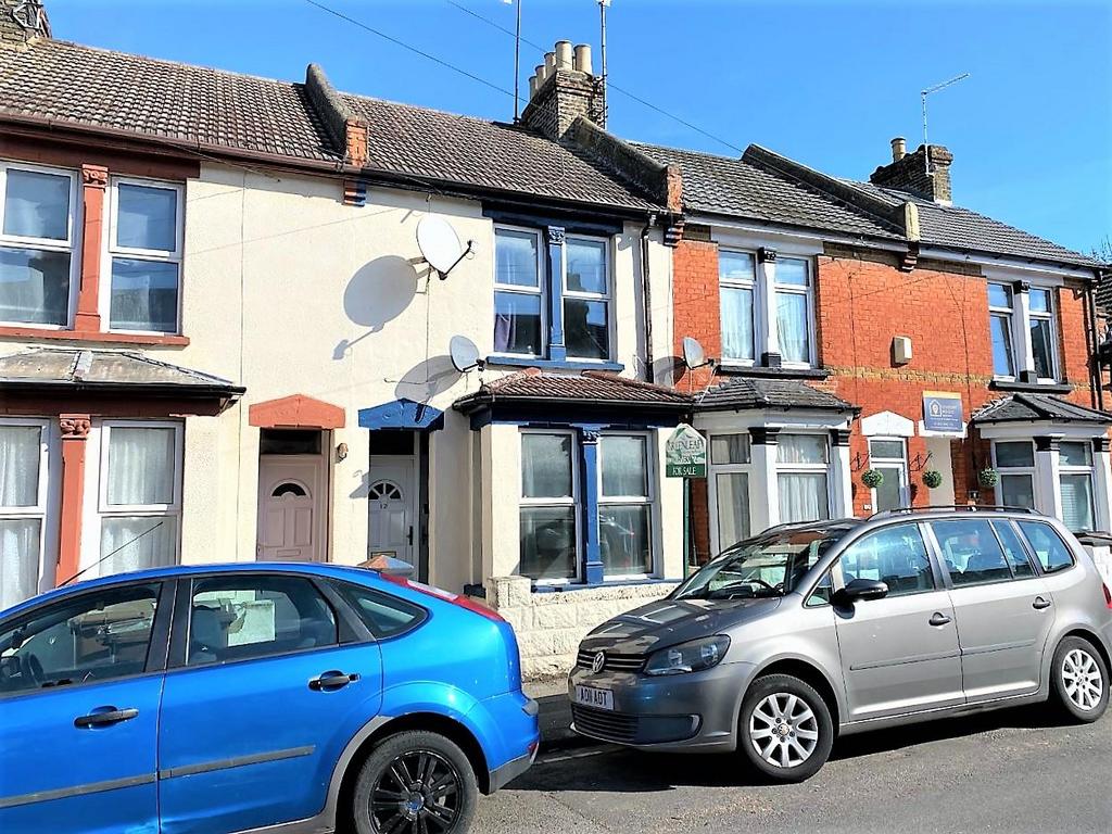 Castle Avenue, Rochester 2 bed house for sale £257,500