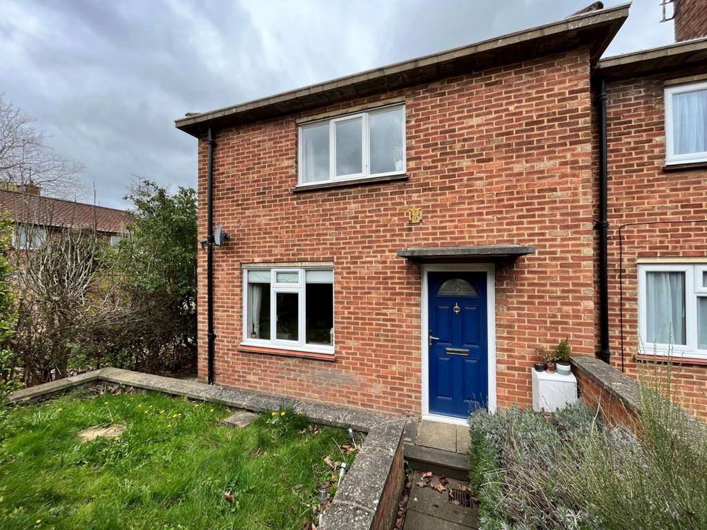 Avenue, Kingsthorpe, Northampton NN2 8LB 2 bed end of terrace