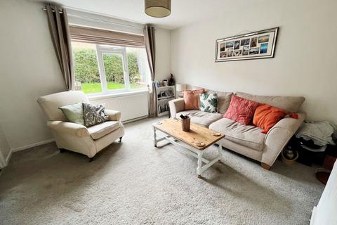 39 Chalcombe Avenue, Northampton, NN2 8LB
