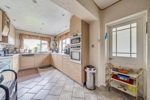 9 Cedar Close, Bromley, BR2 8PR