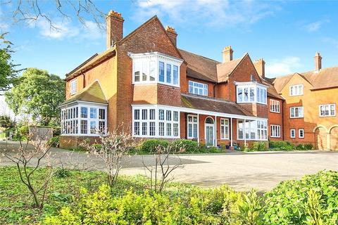2 bedroom apartment to rent, Red Gables, Hilperton Road