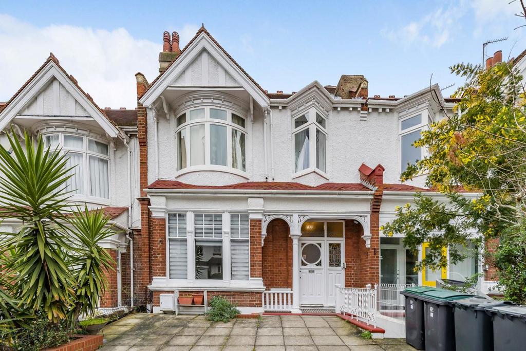 Hornsey Lane Gardens, Highgate 1 bed flat for sale £350,000