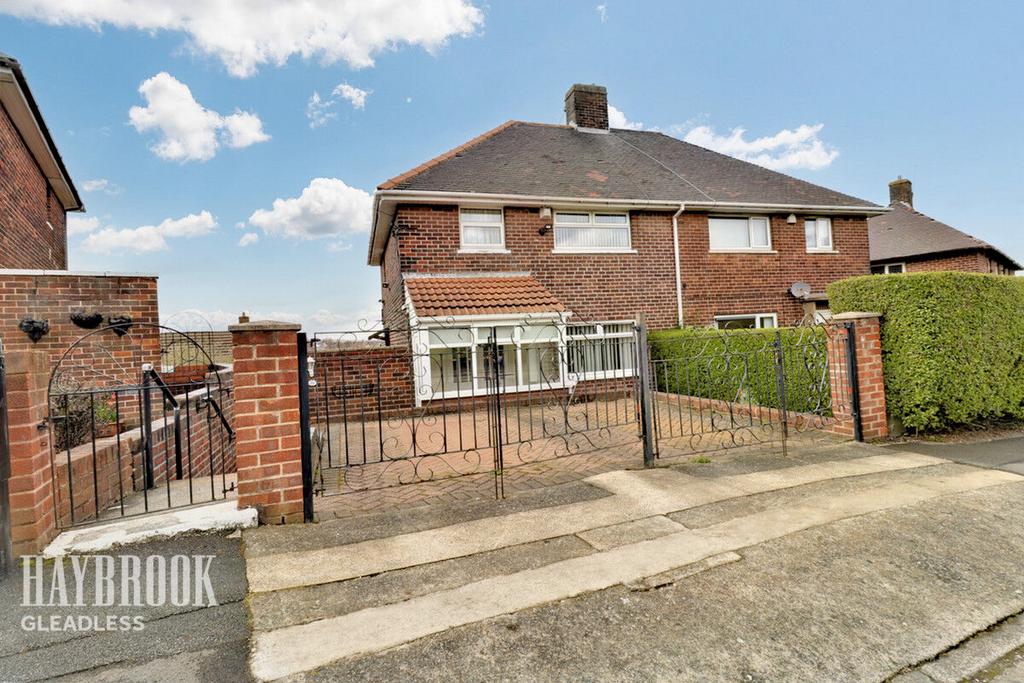 Holbrook Road, Sheffield 3 bed semidetached house for sale £170,000