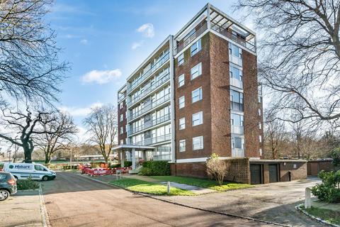 3 bedroom flat for sale, College Road, Dulwich