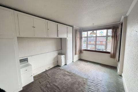 147 Avenue Road, Erith, DA8 3BH