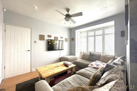 19a Imperial Road, Feltham, TW14 8AF