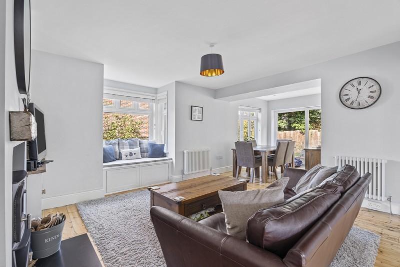 Oslands Lane, Swanwick, Southampton, Hampshire. SO31 7EG 4 bed detached