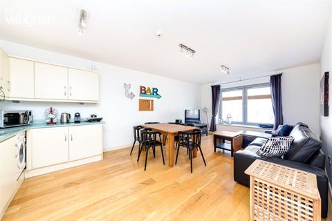 2 bedroom flat for sale, Queens Road, Brighton, BN1