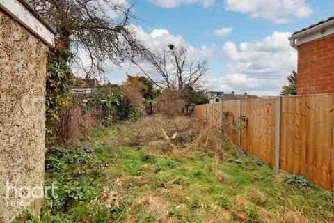 1 Chandos Road, Luton, LU4 8EX