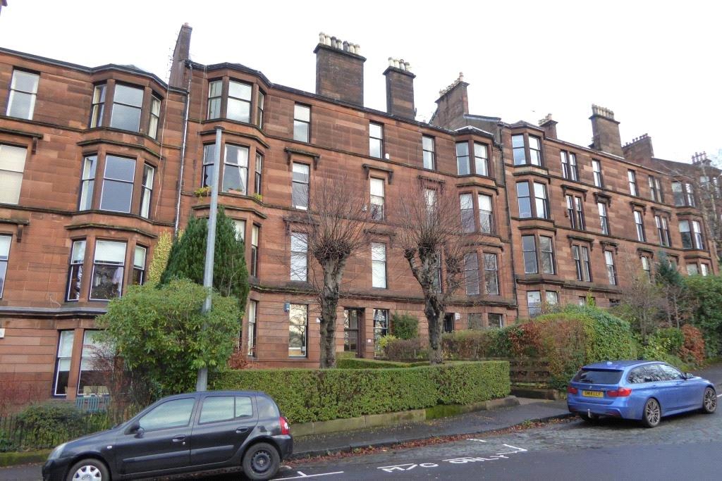 Botanic Crescent, Glasgow, G20 2 bed flat £1,260 pcm (£291 pw)