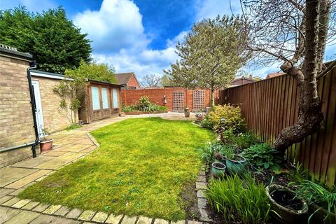 32 Chestnut Crescent, Shinfield, Reading, RG2 9EJ