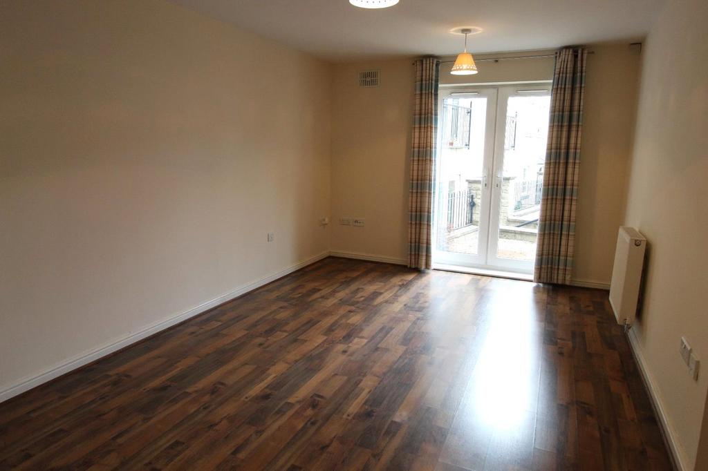 Sycamore Avenue, Bingley, West... 2 bed flat £135,000