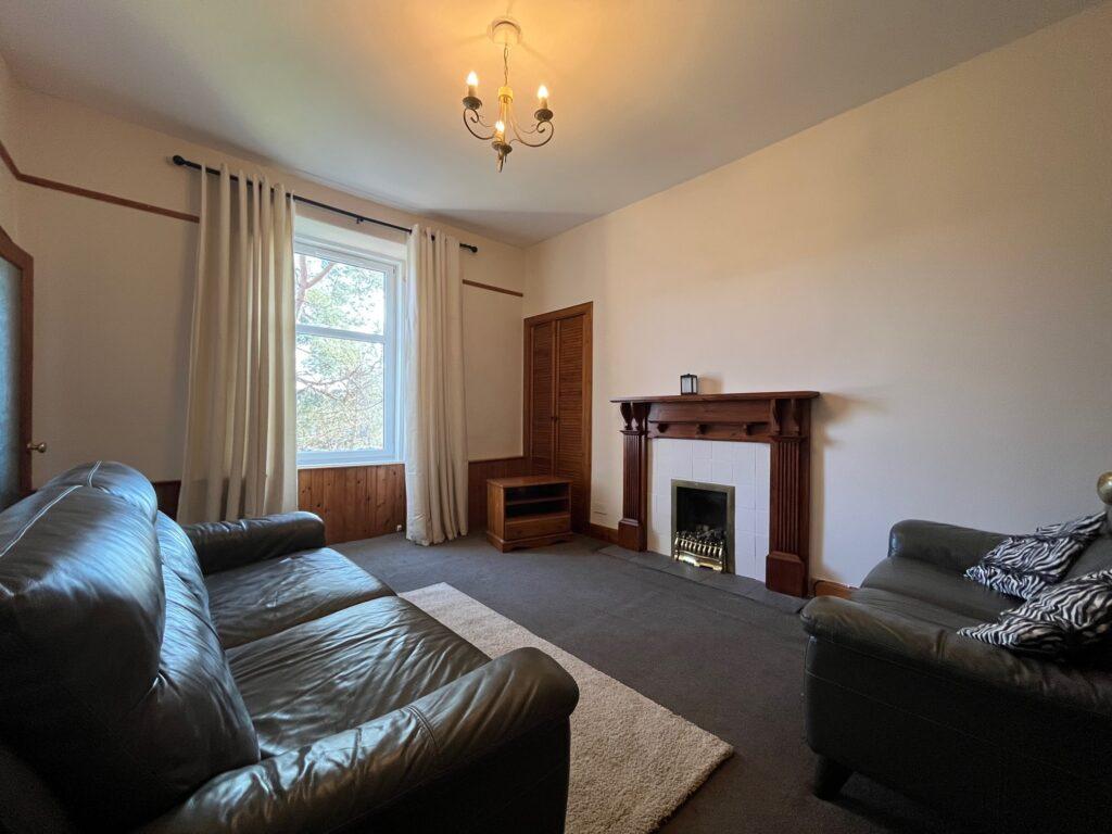 20c Bruce Street Stirling 2 bed flat £98,000