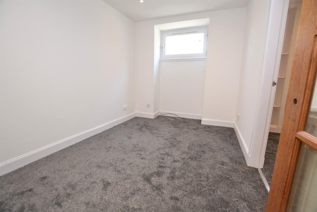 Apartment in Edinburgh - View 2