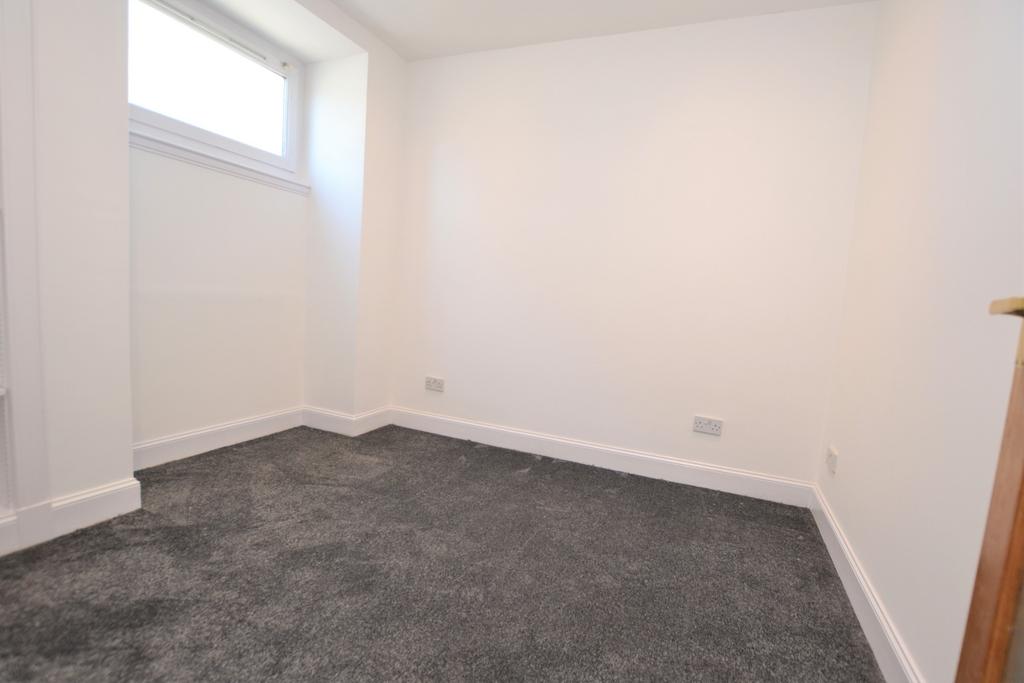 Apartment in Edinburgh - More