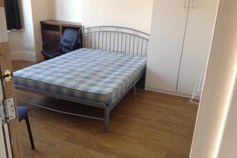Kensington  Avenue ( Bills Inc Option), Manchester M14