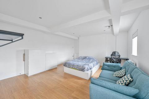 Studio for sale - Dog Kennel Hill, East Dulwich, London, SE22