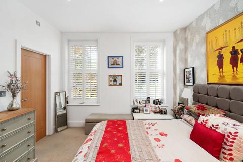 Flat 1, Wray Coppice Oaks Road, Reigate, RH2 0LE