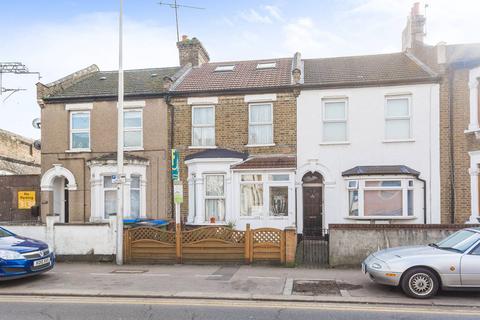 7 bedroom house to rent - Cann Hall Road, Leytonstone, London, E11