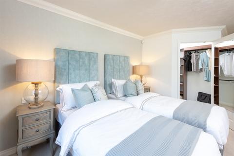 1 bedroom apartment for sale - Austen Lodge, London Road, Basingstoke, Hampshire, RG21 4FQ