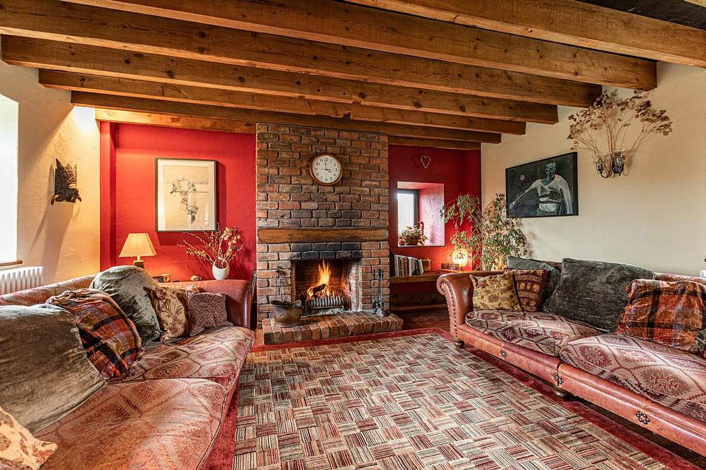 Broadhaugh Barn, Allanton, Duns TD11 3JX 4 bed detached house £500,000