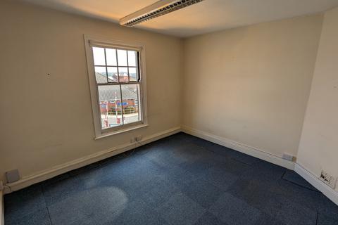 Office to rent, 68 South Street, Ilkeston, Derbyshire, DE7