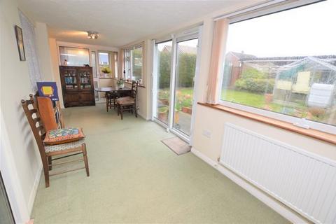 1 Maple Close, Market Drayton, TF9 1NT