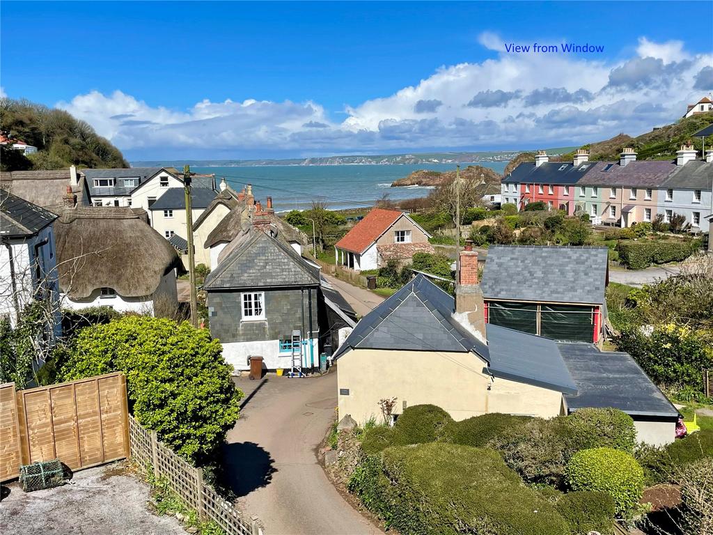 Bolberry Road, Hope Cove, Kingsbridge, Devon, TQ7 3 bed detached house for sale £650,000
