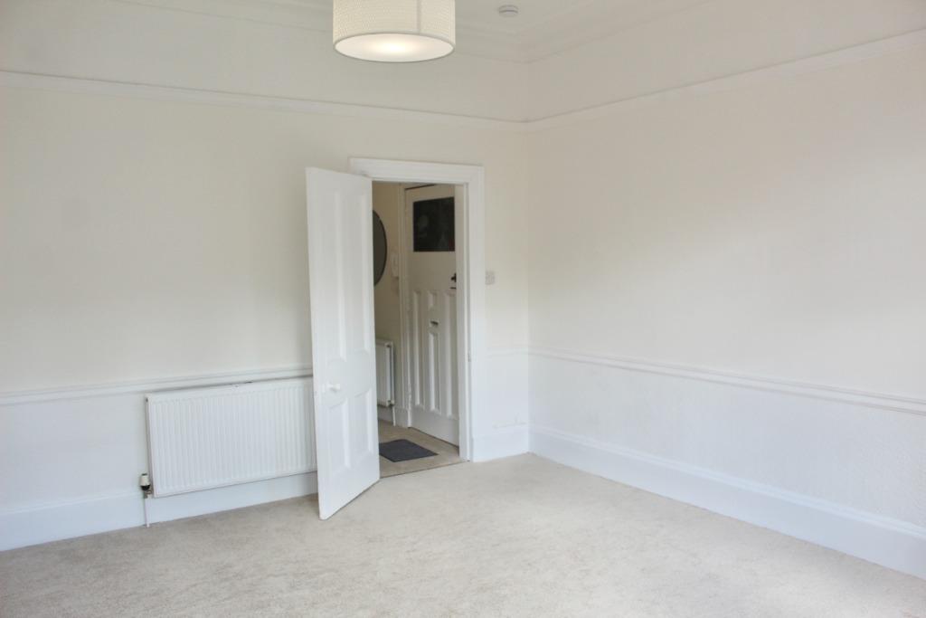 Airlie Street, Hyndland, Glasgow, G12 2 bed flat £1,295 pcm (£299 pw)
