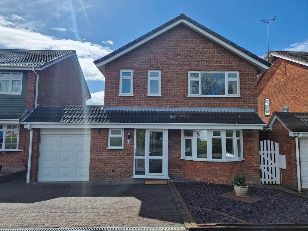 St Benedicts Drive, Little Haywood 4 bed detached house to rent £