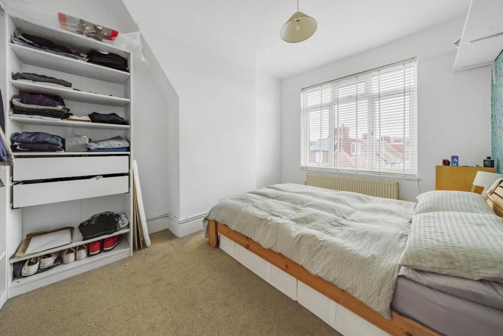 Westmount Road, Eltham 1 bed flat for sale £249,950