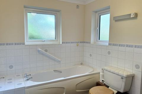 1 Llys Llanfair, Llandovery, SA20 0HU