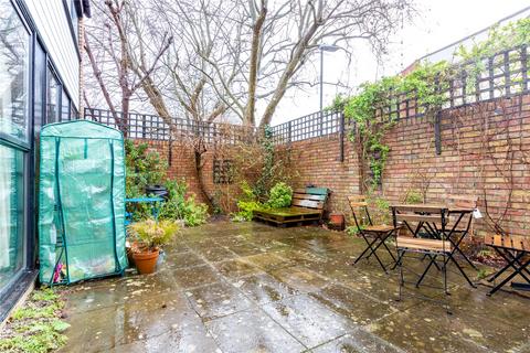 84 High Kingsdown, Bristol, BS2 8ER