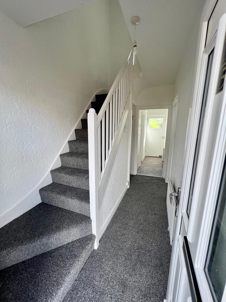 Weldon Crescent, Newcastle upon Tyne NE7 3 bed terraced house for sale £160,000