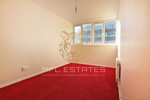 181 Hazel Grove, London, SE26 4JJ