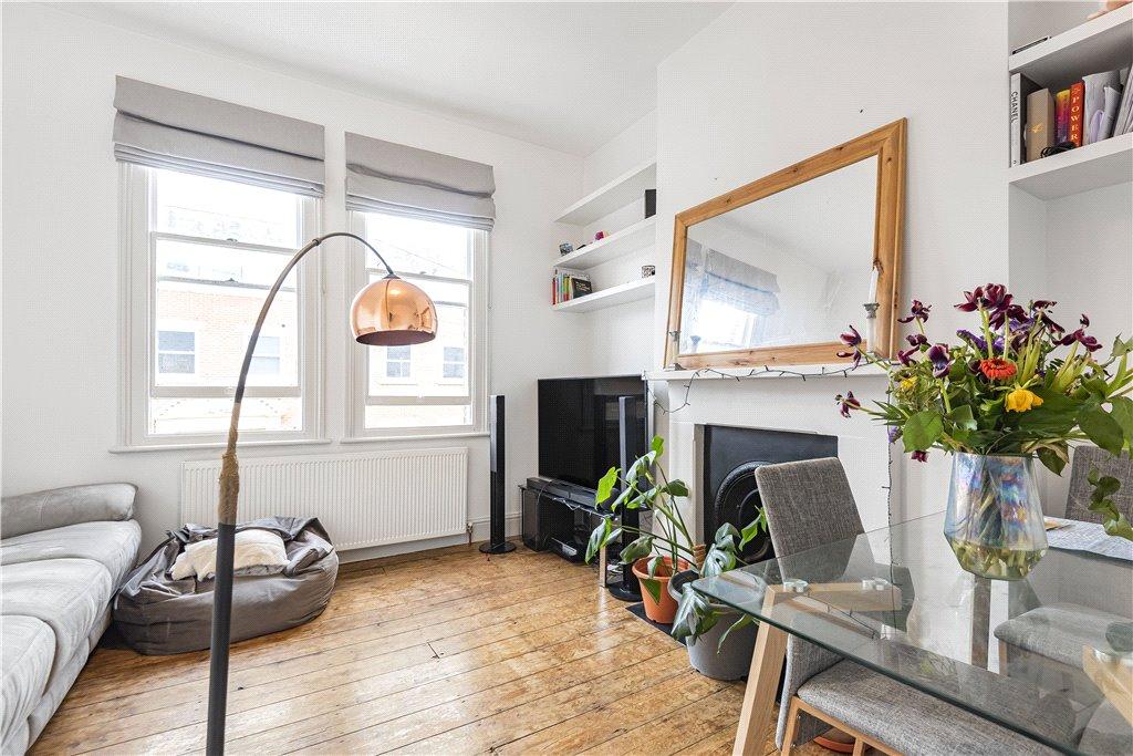 St. Marks Road, Windsor, Berkshire, SL4 2 bed apartment for sale £370,000