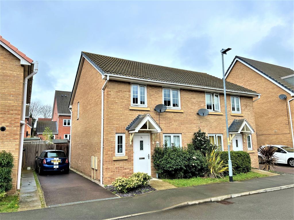 Coles Way Grantham Ng31 3 Bed Semi Detached House £200 000