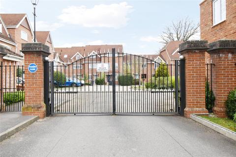 24 Foundry Close, Hook, RG27 9JD