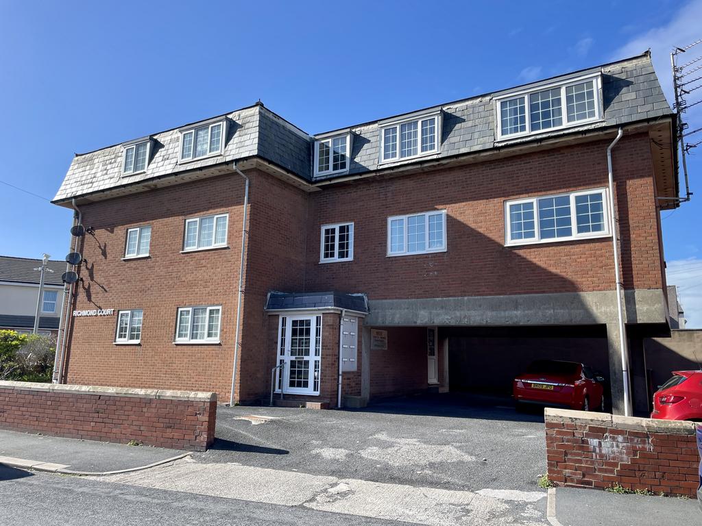Ashburton Road, North Shore FY1 1 bed flat for sale £55,000