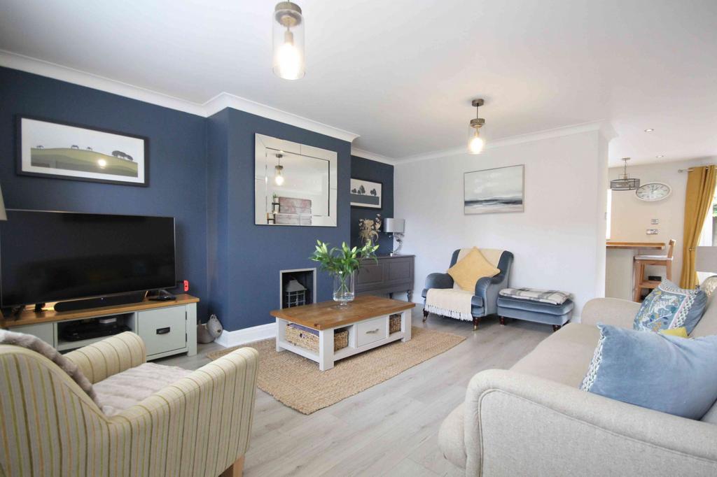 Delamere Park Way West, Delamere... 2 bed terraced house £275,000