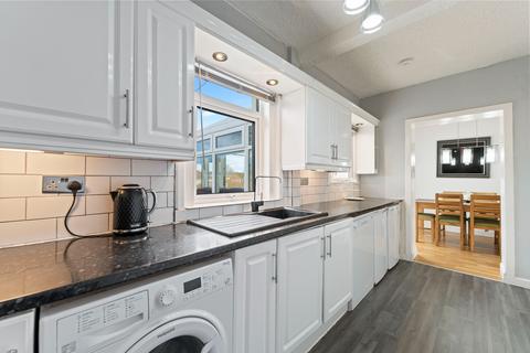 10 Cromarty Gardens, Clarkston, Glasgow, G76 8PA