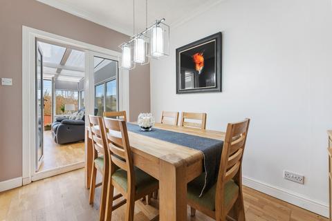 10 Cromarty Gardens, Clarkston, Glasgow, G76 8PA