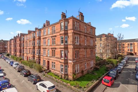 3/1, 4 Arundel Drive, Glasgow, G42 9RF
