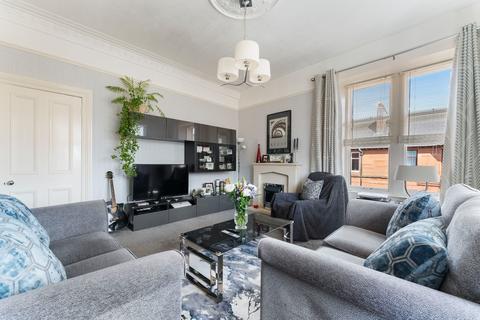 3/1, 4 Arundel Drive, Glasgow, G42 9RF