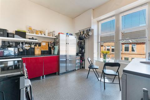 3/1, 4 Arundel Drive, Glasgow, G42 9RF