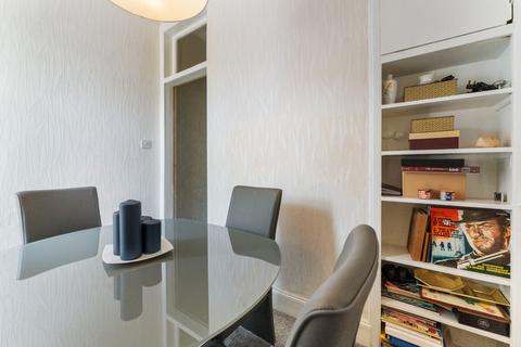 3/1, 4 Arundel Drive, Glasgow, G42 9RF